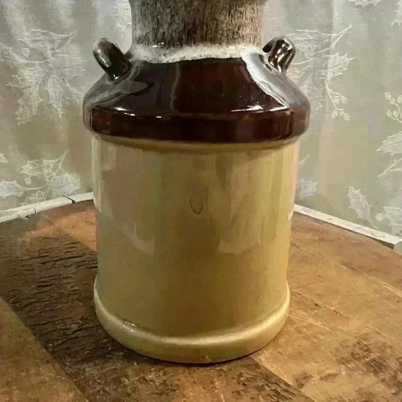Vintage Brown and White Drip glazed Stoneware  Jug - Picture 4 of 6